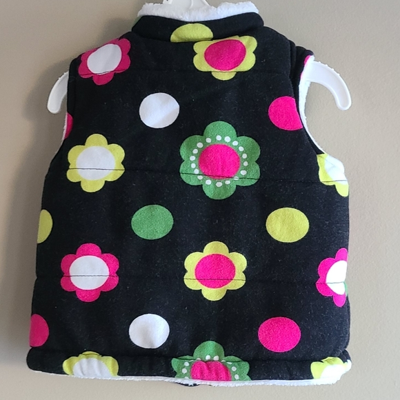 Warm girl's vest with bright floral print - Picture 2 of 3